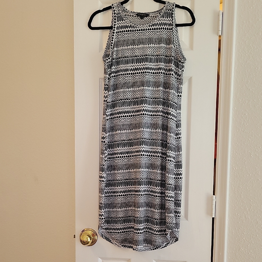Banana Republic Stylish Black and White Patterned Dress